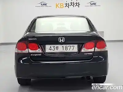 Honda Civic 2010 1.8 Автомат в Москве № 232991, миниатюра 3