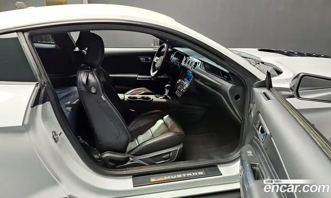 Ford Mustang 2020 5.0 Автомат в Москве № 233125, фото 19