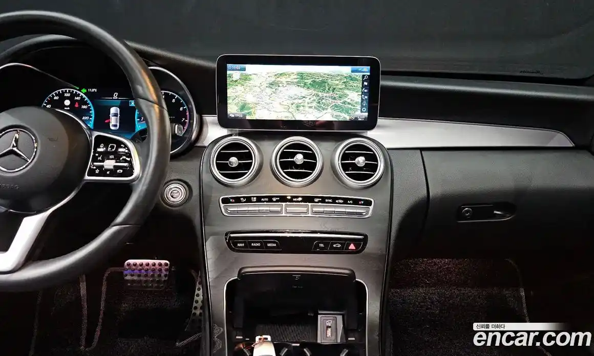 Mercedes-Benz C-Class 2021 2.0 Автомат в Москве № 239947, фото 15