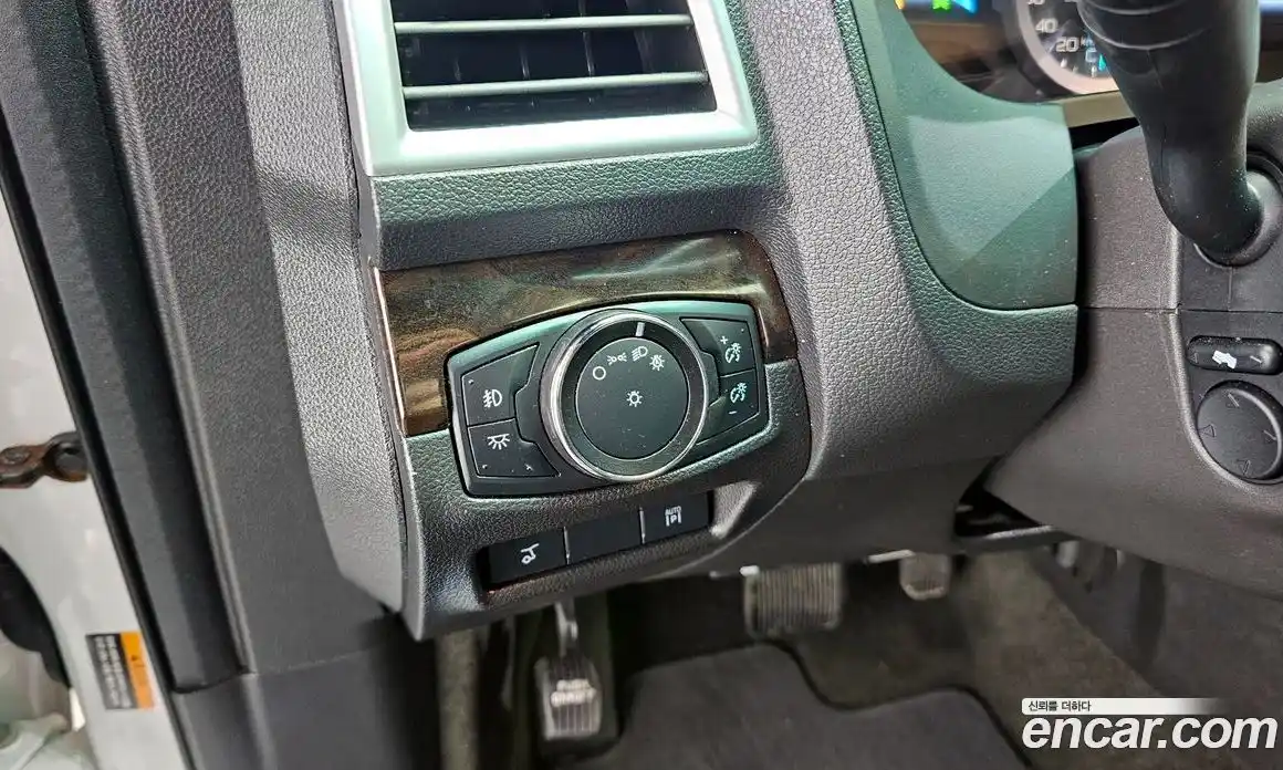 Ford Explorer 2015 3.5 Автомат в Москве № 250261, фото 4