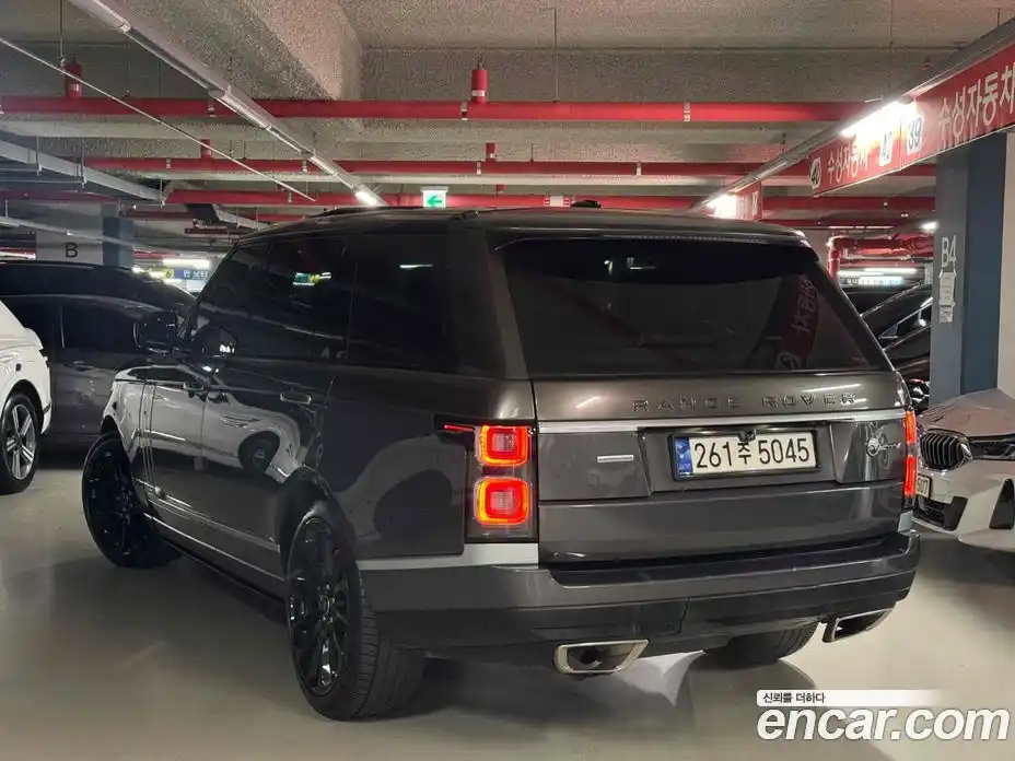 Land Rover Range-Rover 2016 5.0 Автомат в Москве № 252867, фото 5