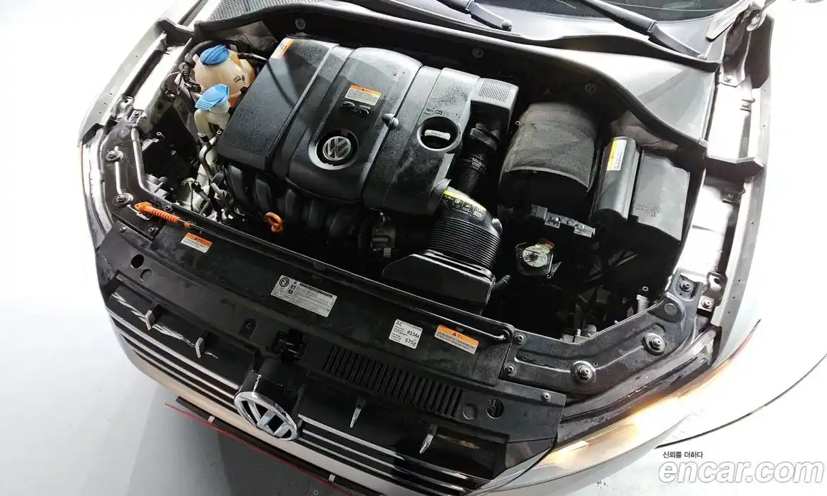 Volkswagen Passat 2013 2.5 Автомат в Москве № 254614, фото 16