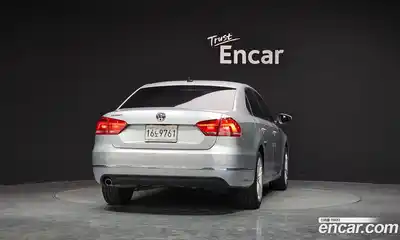 Volkswagen Passat 2013 2.5 Автомат в Москве № 254614, миниатюра 8