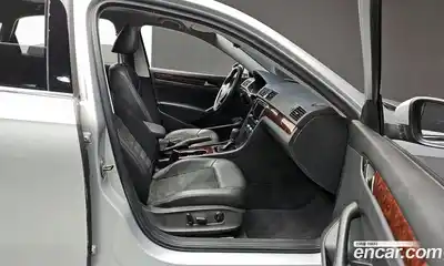 Volkswagen Passat 2013 2.5 Автомат в Москве № 254614, миниатюра 9