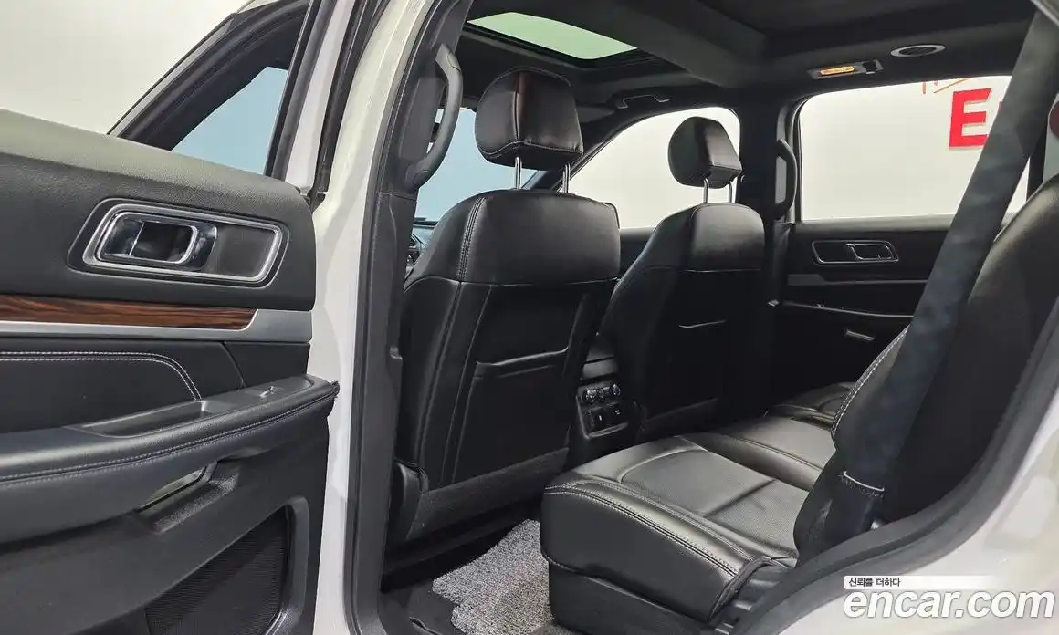 Ford Explorer 2017 2.3 Автомат в Москве № 255526, фото 20