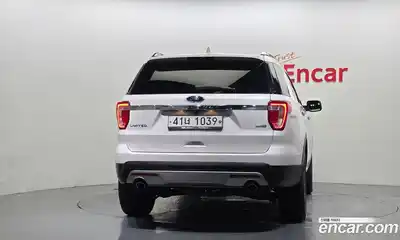 Ford Explorer 2017 2.3 Автомат в Москве № 255526, миниатюра 2