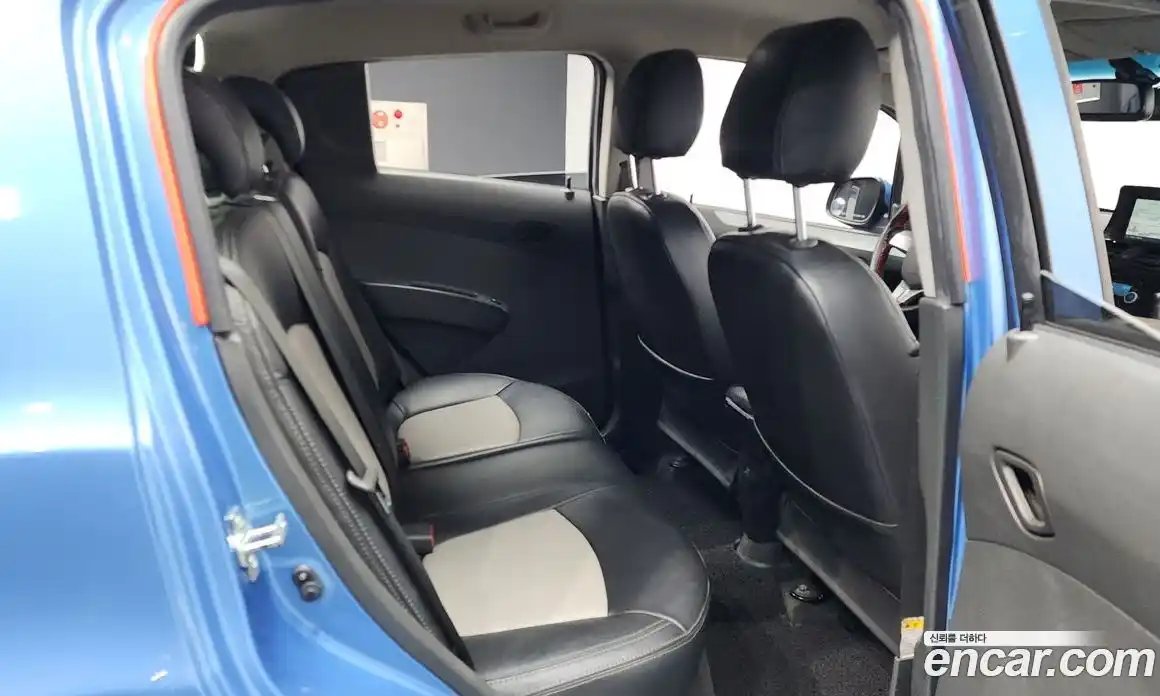 Chevrolet Spark 2014 1.0 Автомат в Москве № 25594, фото 10