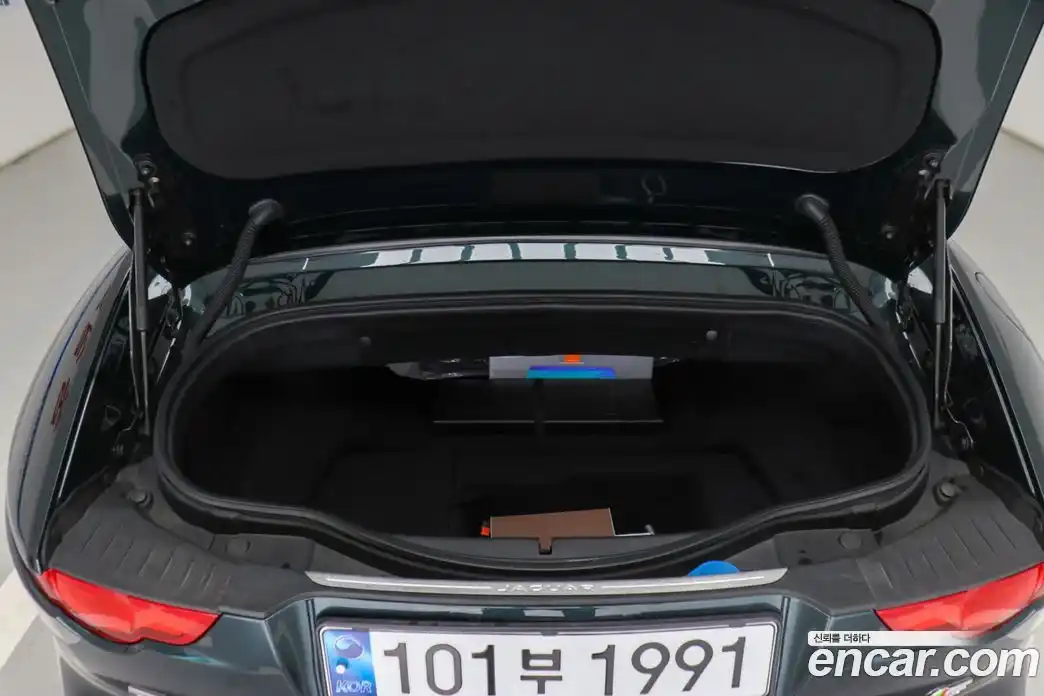 Jaguar F-Type 2015 5.0 Автомат в Москве № 255999, фото 17