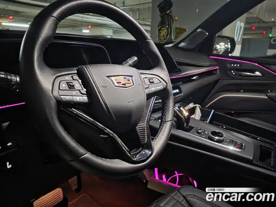 Cadillac Escalade 2024 6.2 Автомат в Москве № 256507, фото 11