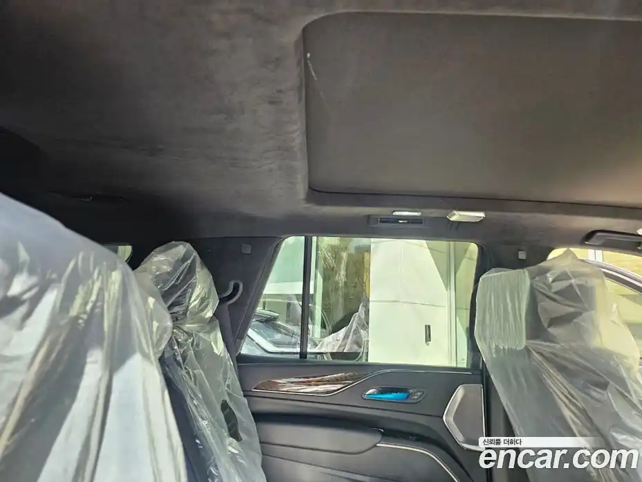 Cadillac Escalade 2024 6.2 Автомат в Москве № 256507, фото 16