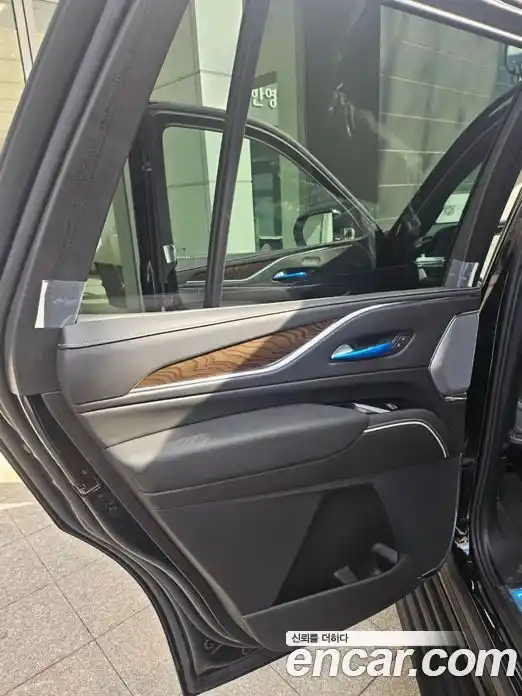 Cadillac Escalade 2024 6.2 Автомат в Москве № 256507, фото 9