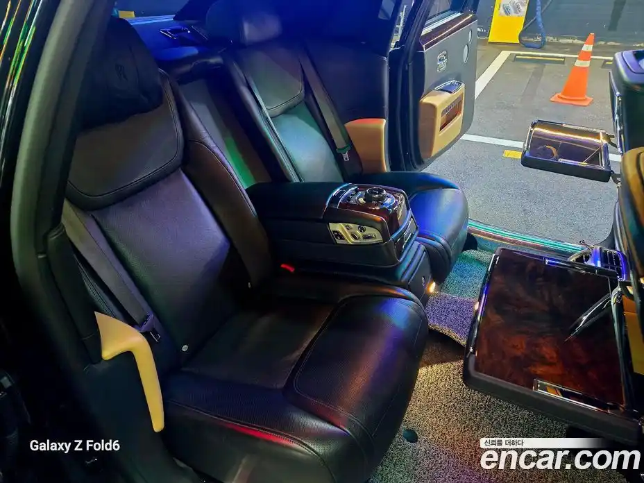 Rolls-Royce Ghost 2016 6.6 Автомат в Москве № 256732, фото 13