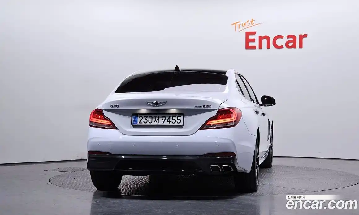 Genesis G70 2018 2.2 Автомат в Москве № 259576, фото 16