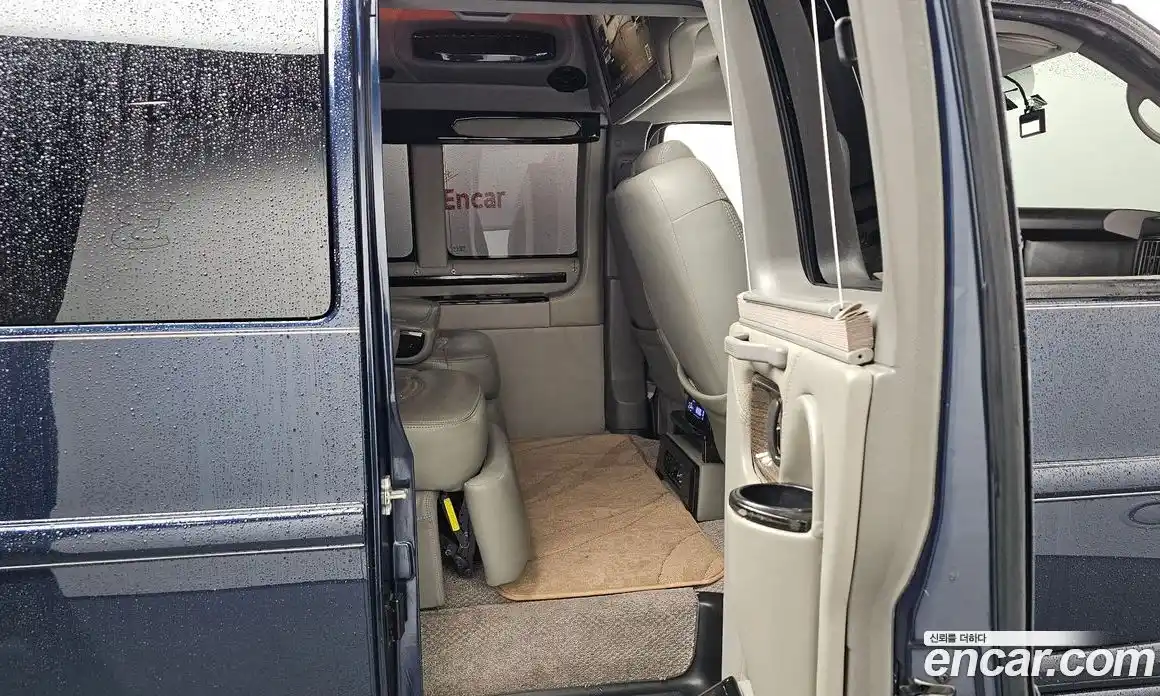 Chevrolet Express Van 2015 6.0 Автомат в Москве № 260297, фото 12