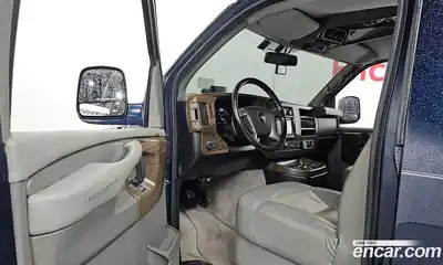 Chevrolet Express Van 2015 6.0 Автомат в Москве № 260297, миниатюра 10