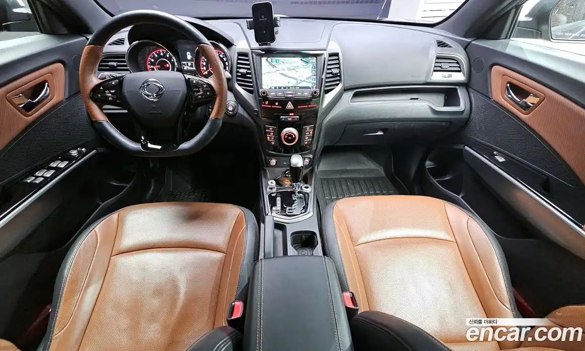 SsangYong TIBOLI 2018 1.6 Автомат в Москве № 260659, фото 13