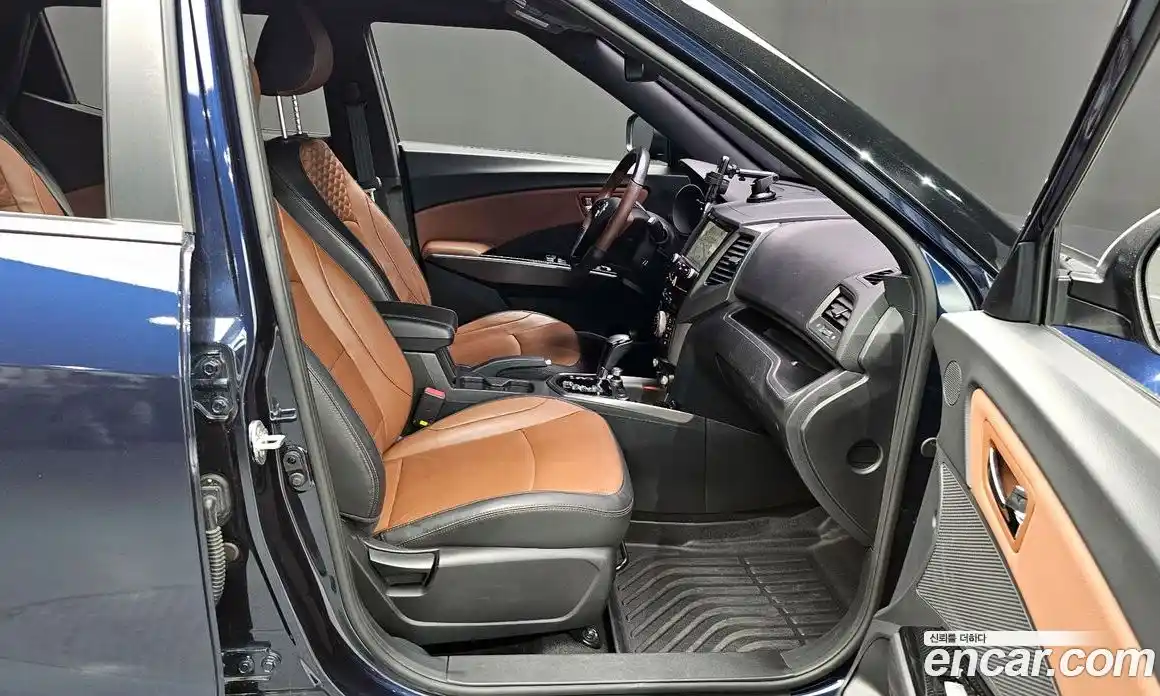 SsangYong TIBOLI 2018 1.6 Автомат в Москве № 260659, фото 16