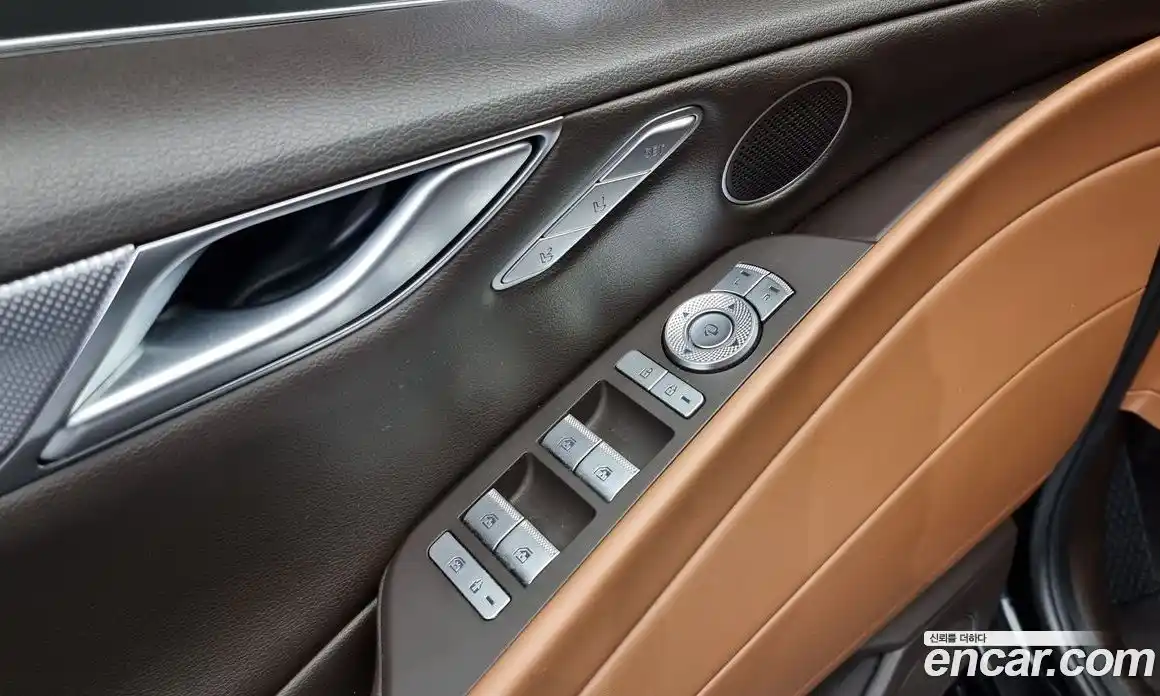 Genesis G80 2022 2.5 Автомат в Москве № 26098, фото 18