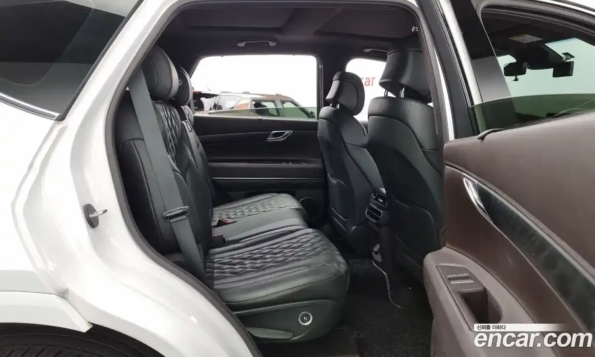 Genesis GV80 2023 2.5 Автомат в Москве № 26689, фото 17