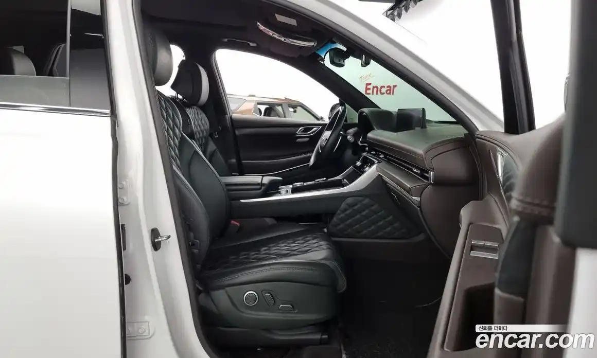 Genesis GV80 2023 2.5 Автомат в Москве № 26689, фото 4