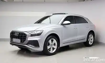 Audi Q8 2021 3.0 Автомат в Москве № 269519, миниатюра 3