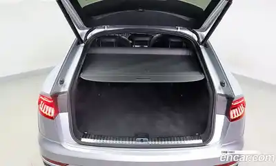 Audi Q8 2021 3.0 Автомат в Москве № 269519, миниатюра 10