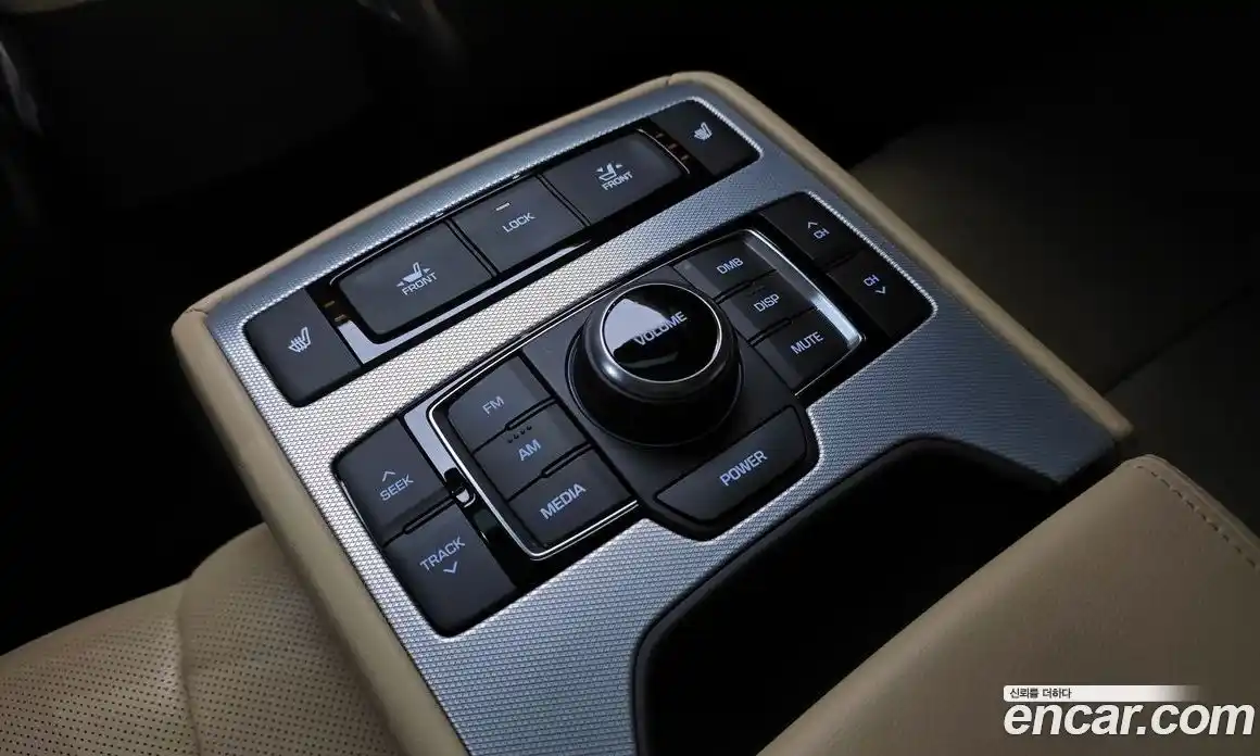 Genesis G80 2017 3.3 Автомат в Москве № 27122, фото 17