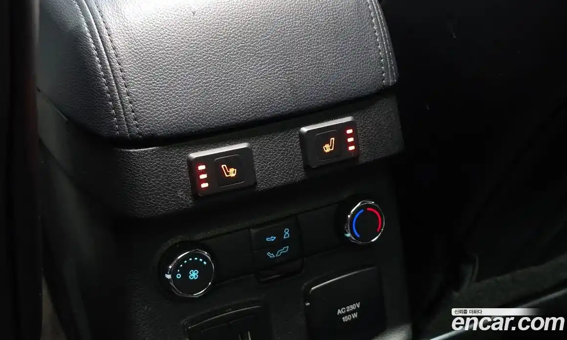 Ford Explorer 2017 2.3 Автомат в Москве № 273396, фото 12