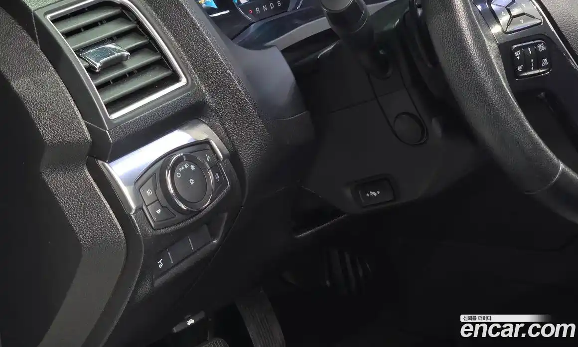 Ford Explorer 2017 2.3 Автомат в Москве № 273396, фото 17