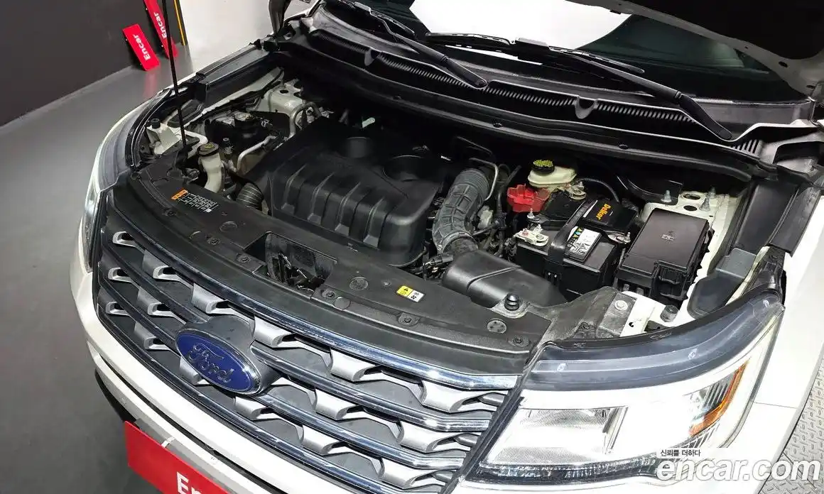 Ford Explorer 2017 2.3 Автомат в Москве № 273396, фото 10