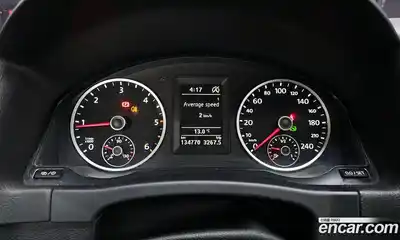 Volkswagen Tiguan 2015 2.0 Автомат в Москве № 277474, миниатюра 8