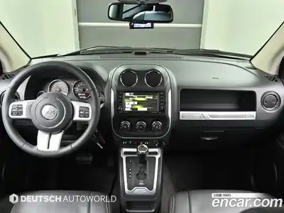 Jeep Compass 2015 2.4 Автомат в Москве № 278468, миниатюра 7