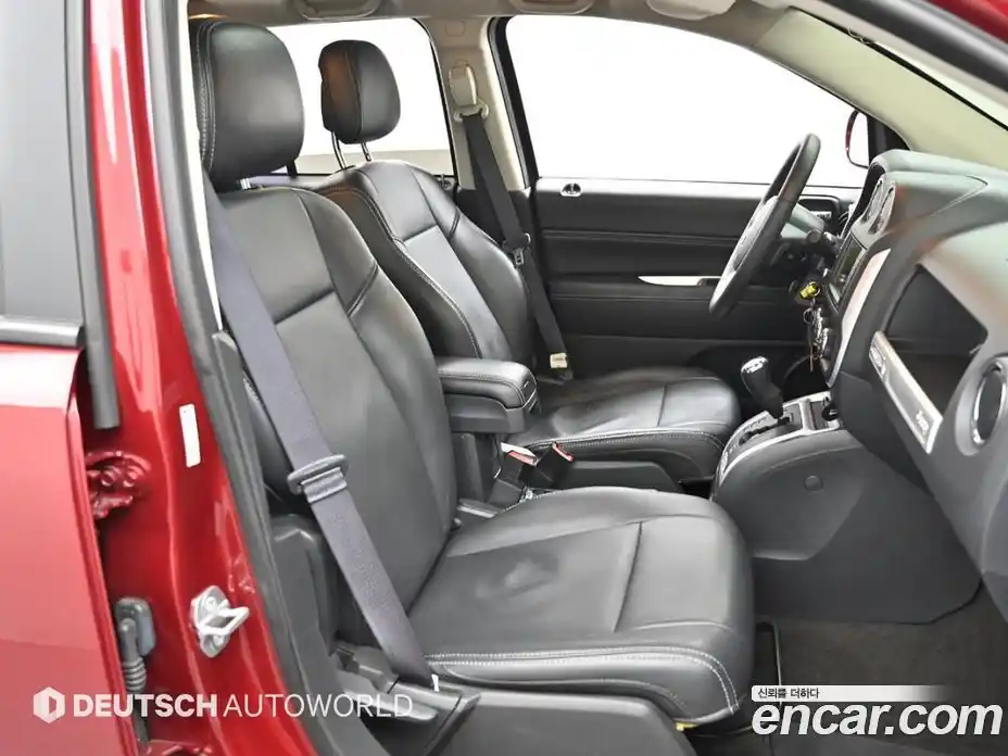 Jeep Compass 2015 2.4 Автомат в Москве № 278468, фото 10