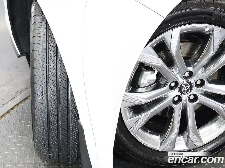 Toyota Sienna 2022 2.5 Автомат в Москве № 279752, фото 5