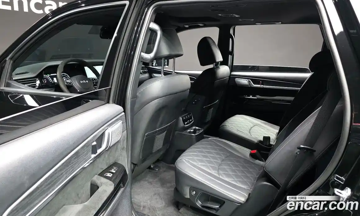 Kia Mohave 2022 3.0 Автомат в Москве № 287940, фото 12