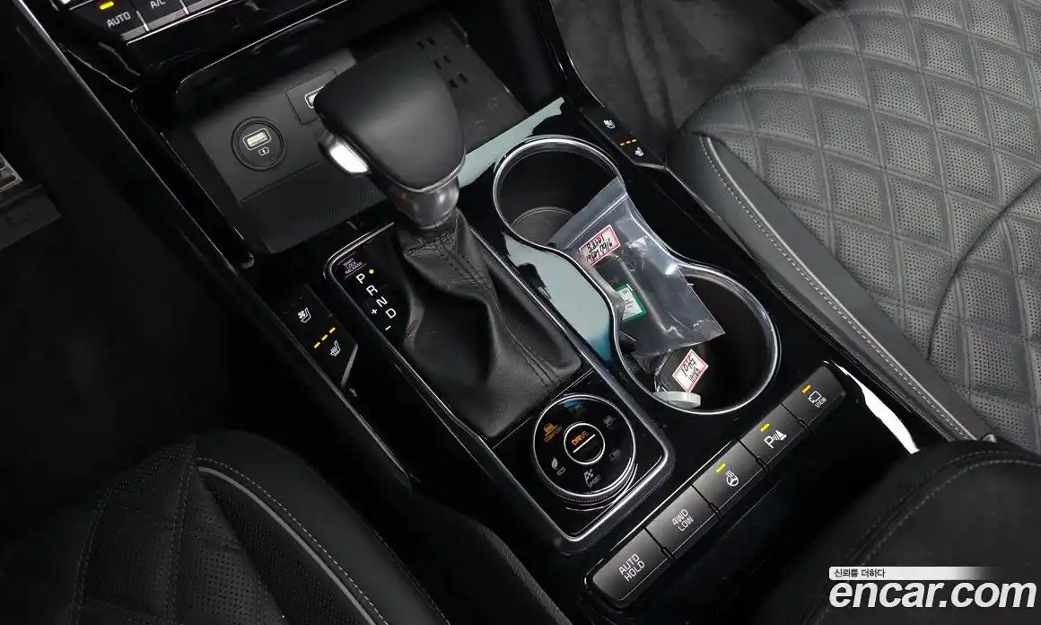 Kia Mohave 2022 3.0 Автомат в Москве № 287940, фото 9