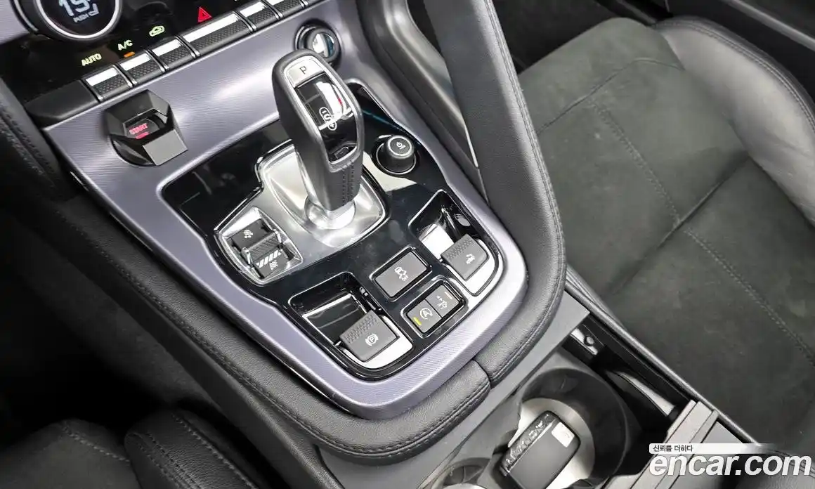 Jaguar F-Type 2021 2.0 Автомат в Москве № 288690, фото 9