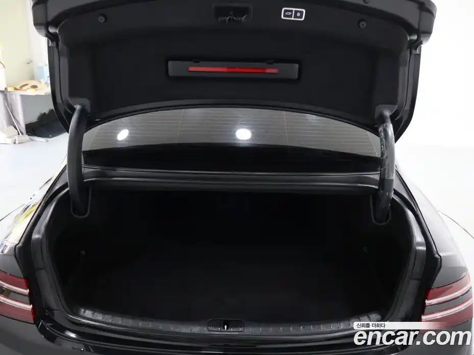 Genesis G80 2024 2.5 Автомат в Москве № 289541, фото 18