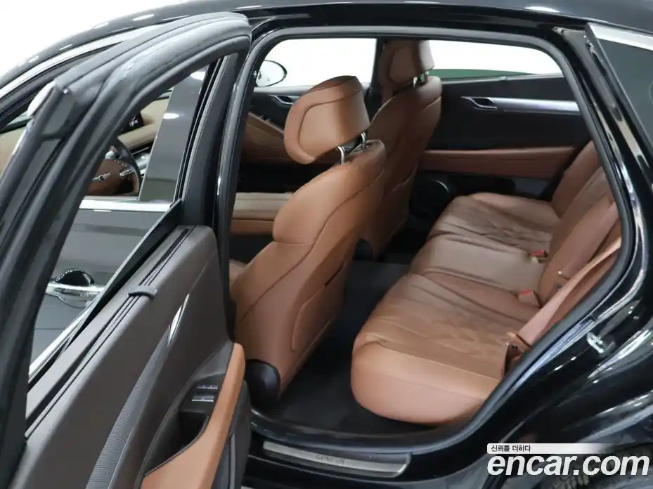 Genesis G80 2024 2.5 Автомат в Москве № 289541, фото 10