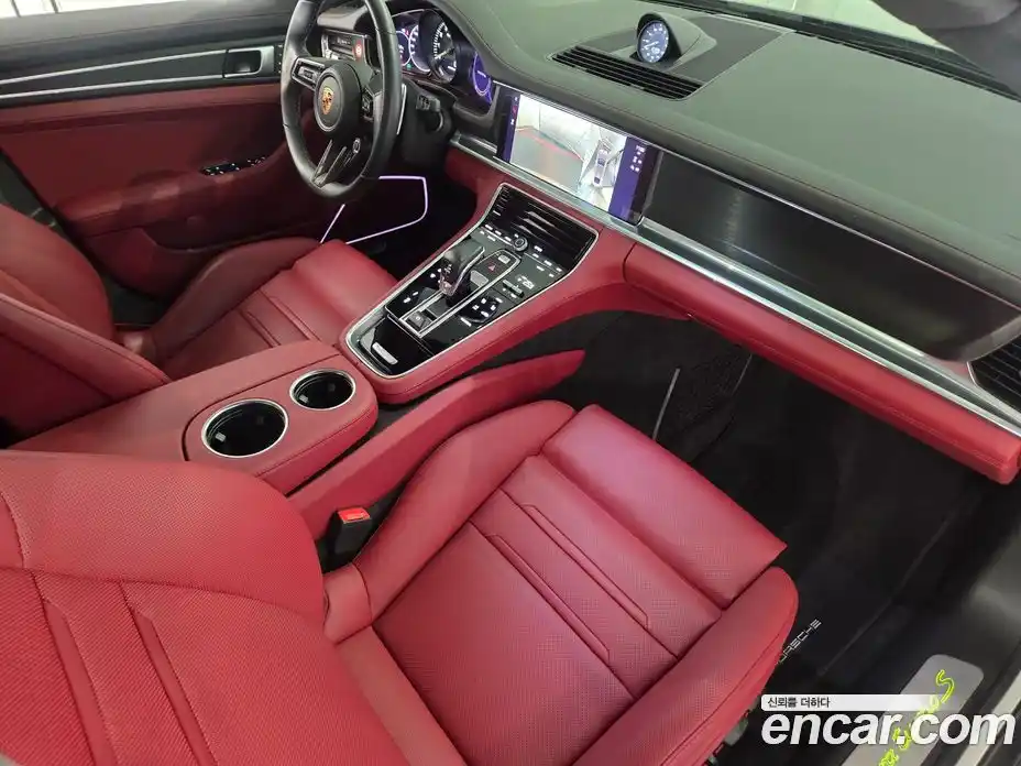 Porsche Panamera 2023 4.0 Автомат в Москве № 297174, фото 9