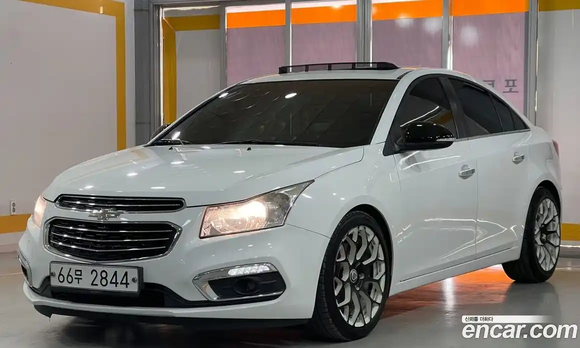 Chevrolet Cruze 2015 2.0 Автомат в Москве № 298149, фото 3