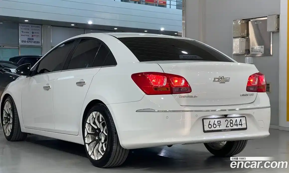 Chevrolet Cruze 2015 2.0 Автомат в Москве № 298149, фото 6