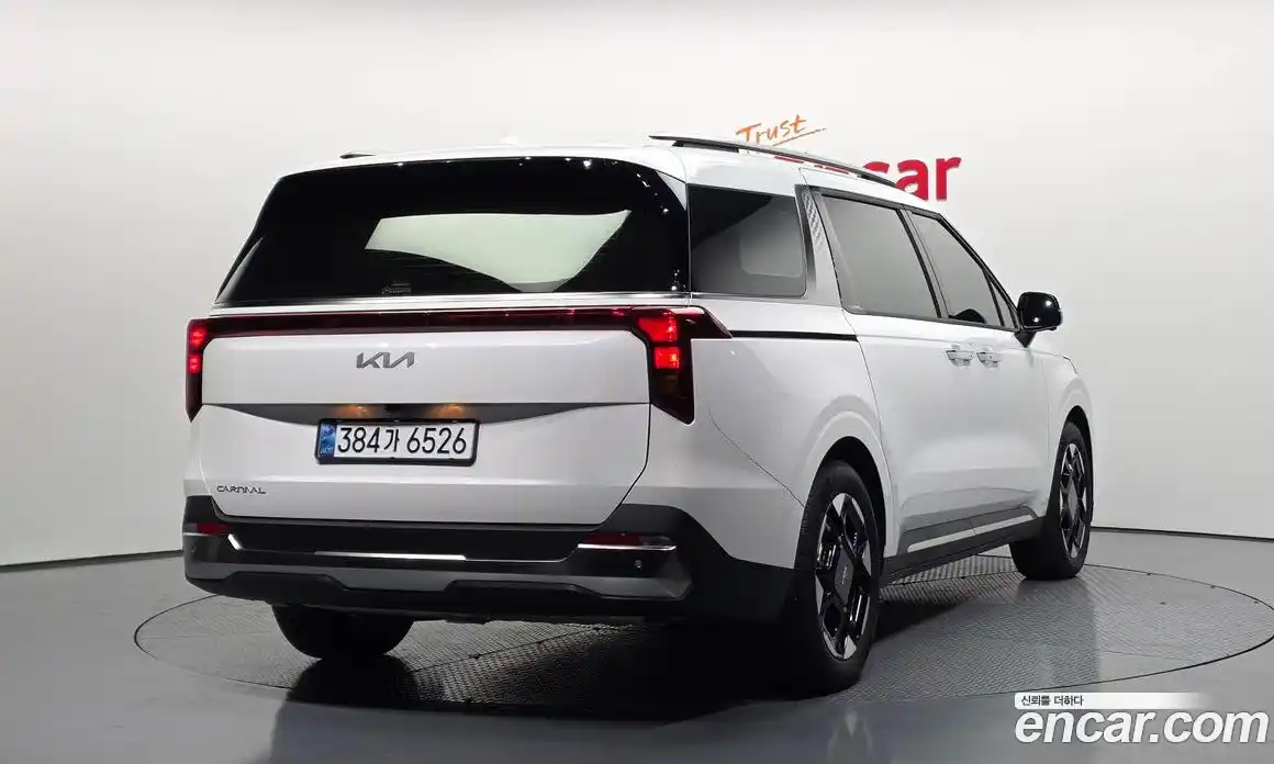 Kia Canival 2025 3.5 Автомат в Москве № 306733, фото 14