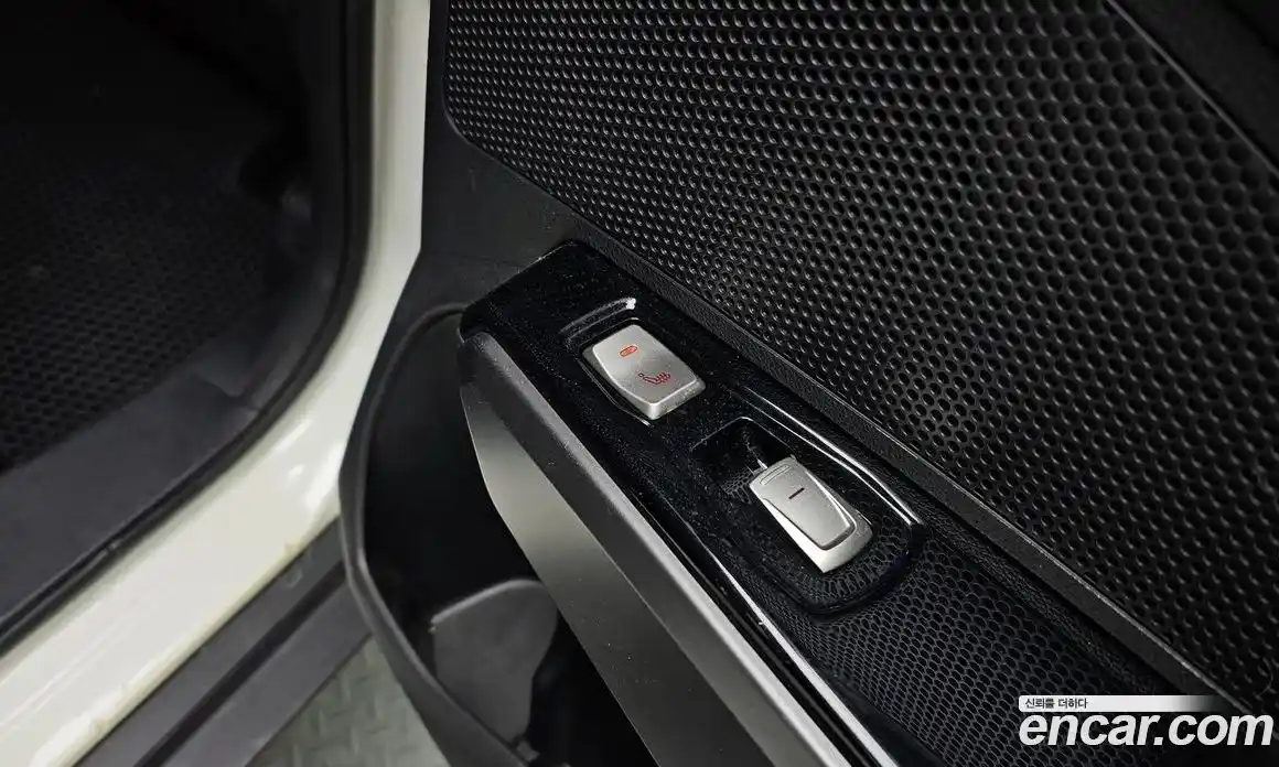 SsangYong TIBOLI 2019 1.6 Автомат в Москве № 30713, фото 17