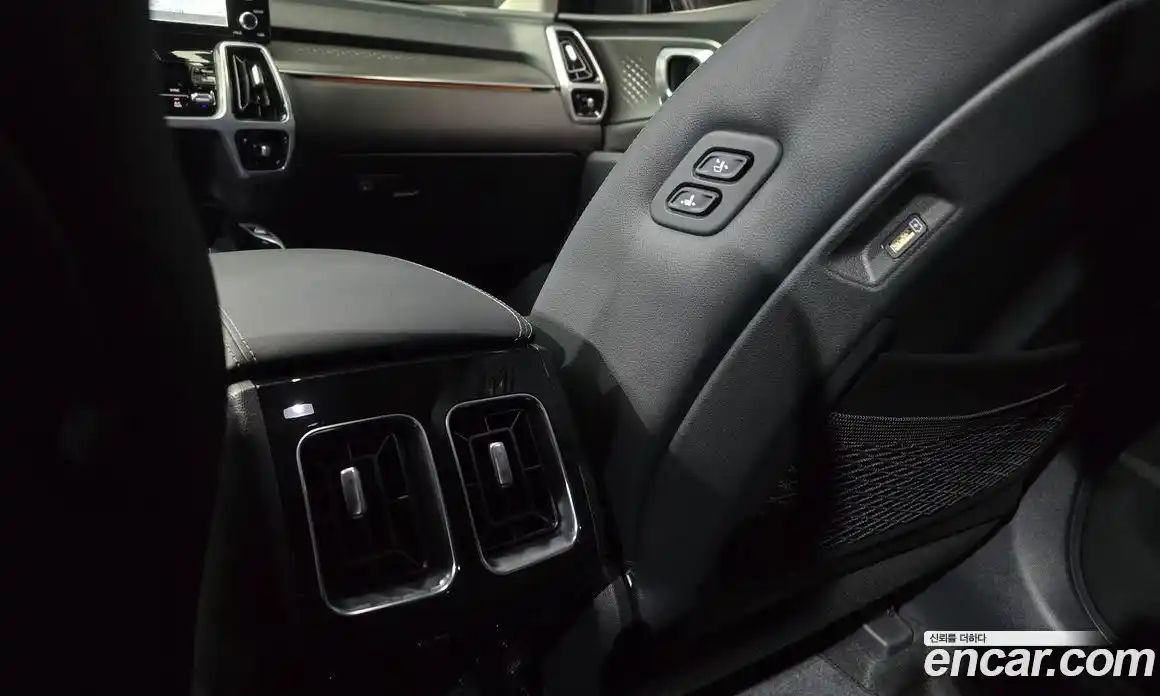 Kia Sorento 2023 2.5 Автомат в Москве № 307991, фото 7