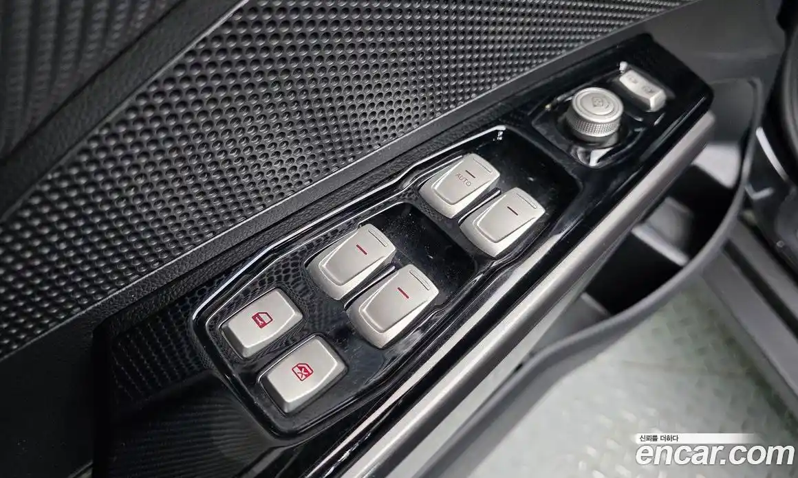 SsangYong TIBOLI 2018 1.6 Автомат в Москве № 31087, фото 15