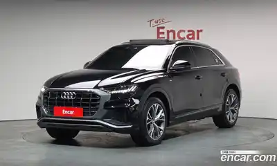 Audi Q8 2020 3.0 Автомат в Москве № 311952, миниатюра 2