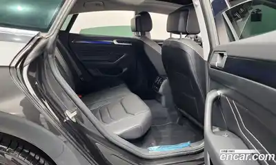 Volkswagen Arteon 2023 2.0 Автомат в Москве № 317784, миниатюра 12