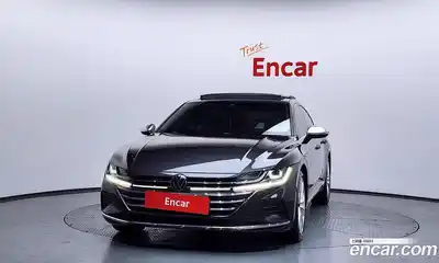 Volkswagen Arteon 2023 2.0 Автомат в Москве № 317784, миниатюра 3