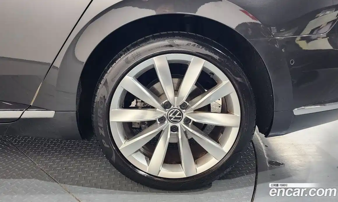 Volkswagen Arteon 2023 2.0 Автомат в Москве № 317784, фото 5